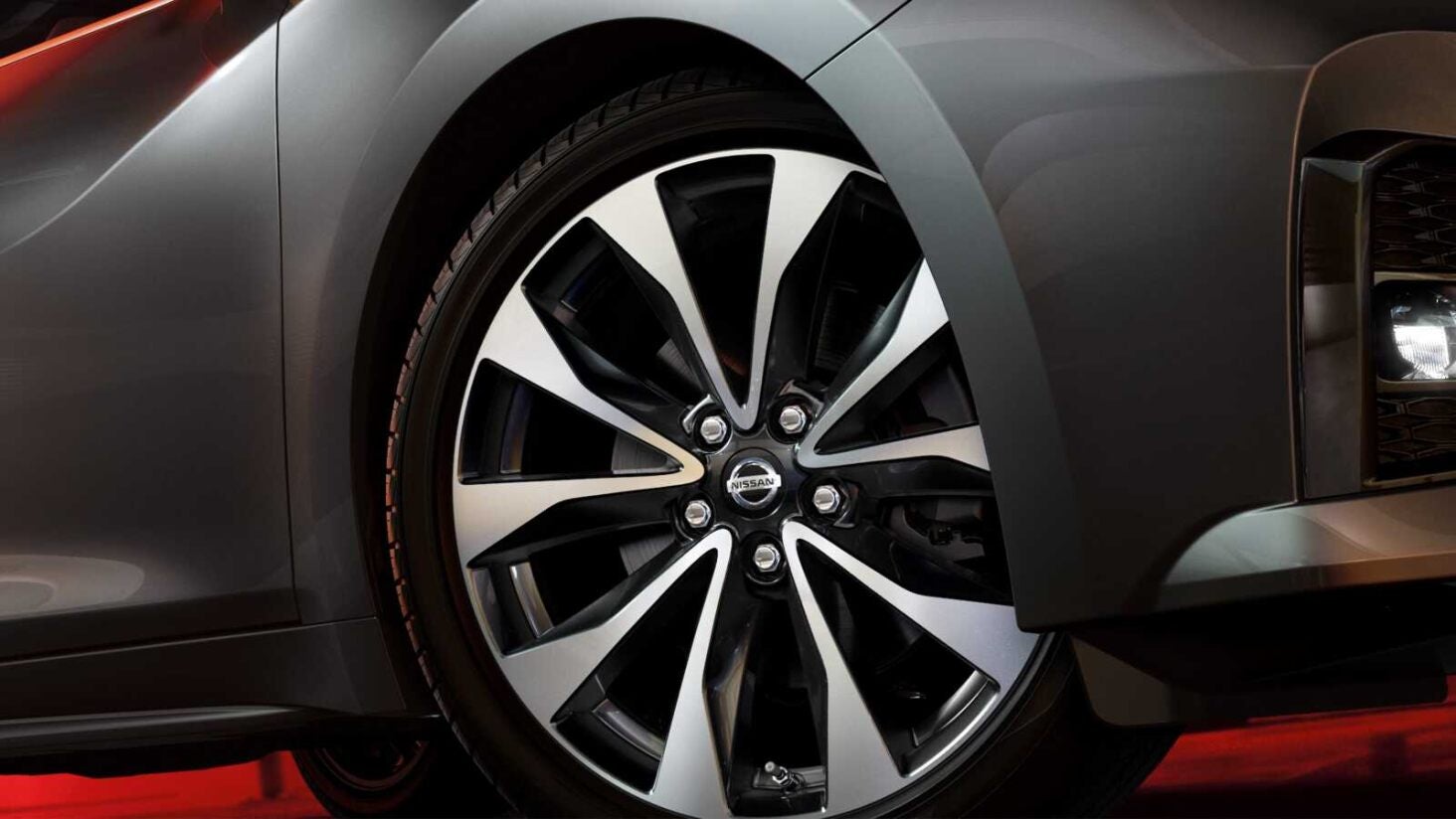 Nissan tires