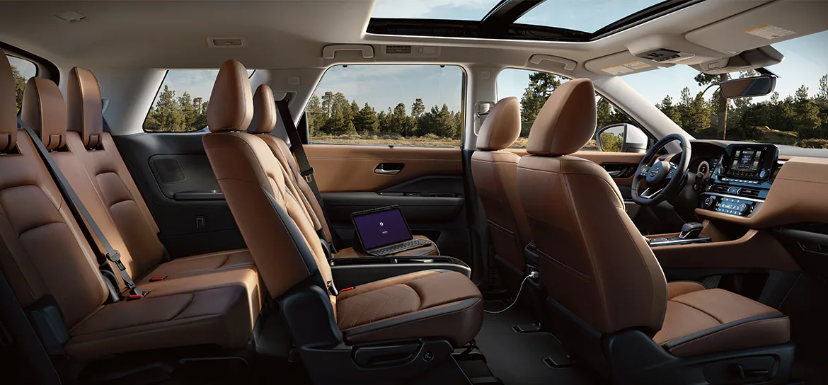 2024-nissan-pathfinder-full-side-seating