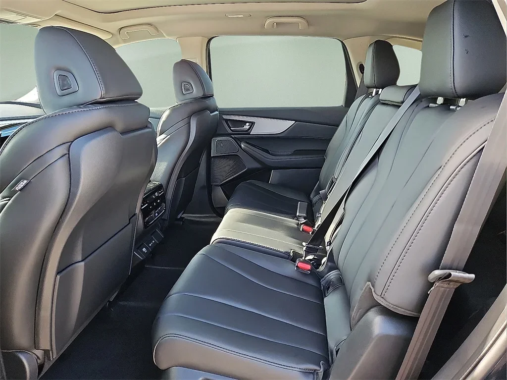 three row MDX