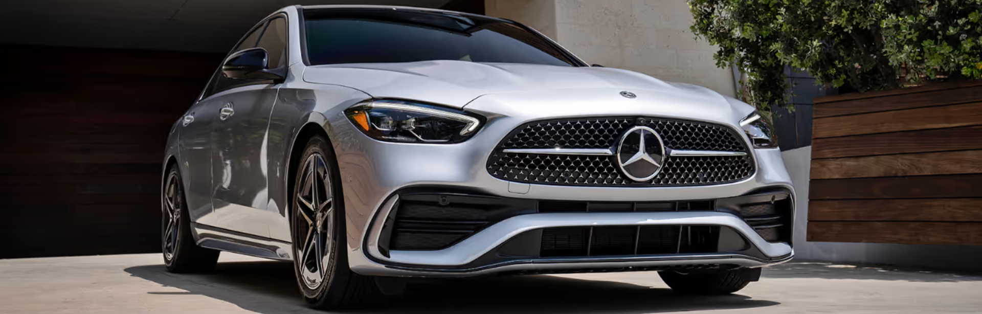 Mercedes-Benz - C-Class Sedan - 2026