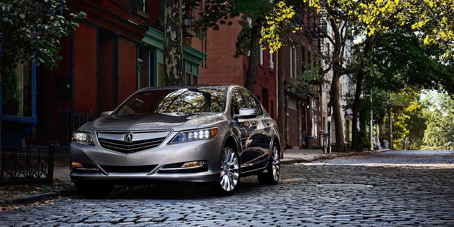 2016-rlx-exterior-with-advance-package-in-slate-silver-metallic-brick-road-11