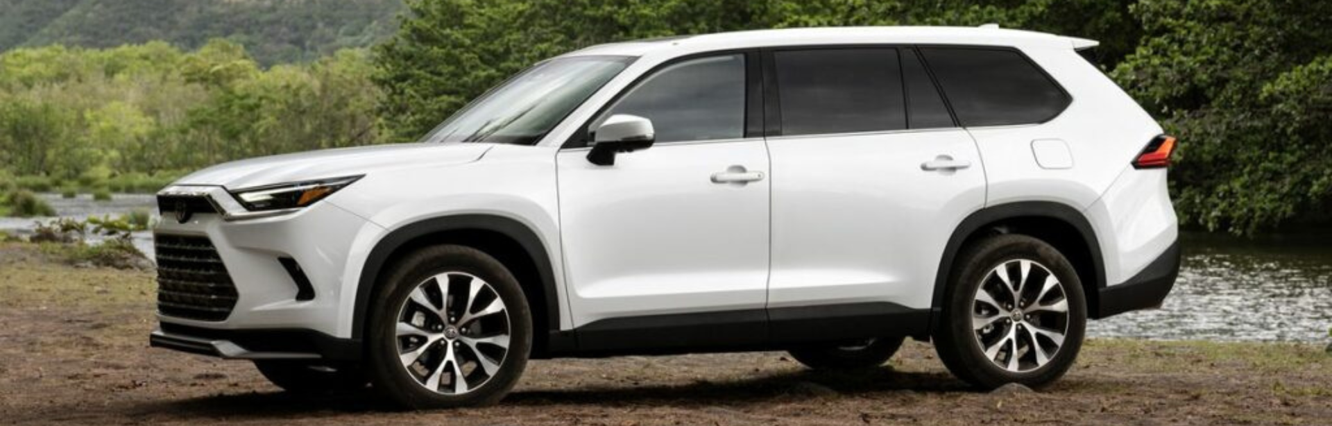 2024 Toyota Highlander Hybrid