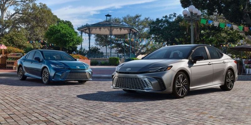  2025 Toyota Camry Hybrid performance