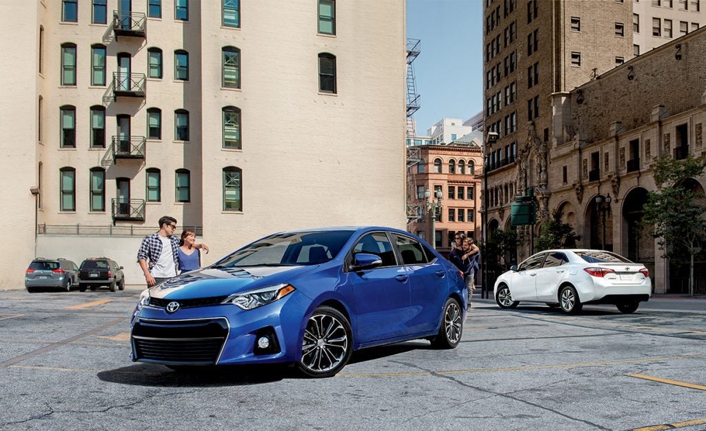 2016-toyota-corolla-exterior