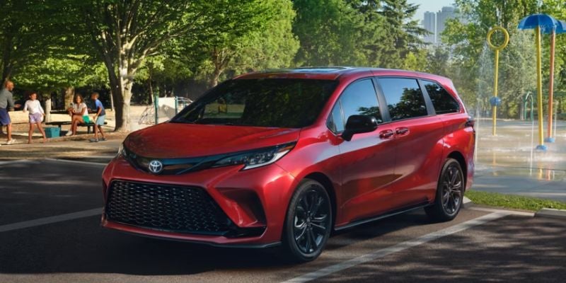  2025 Toyota Sienna performance