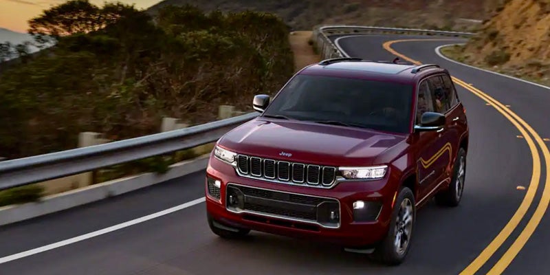 New Plug-In Hybrid Jeep® Grand Cherokee 4xe.