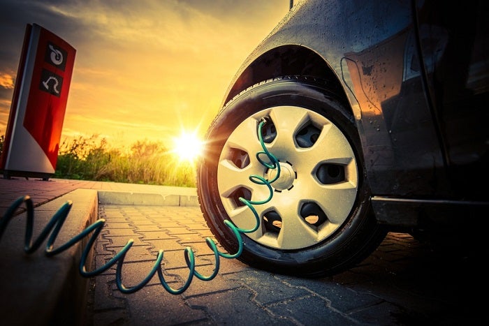 Checking pressure in Mazda tire during summer