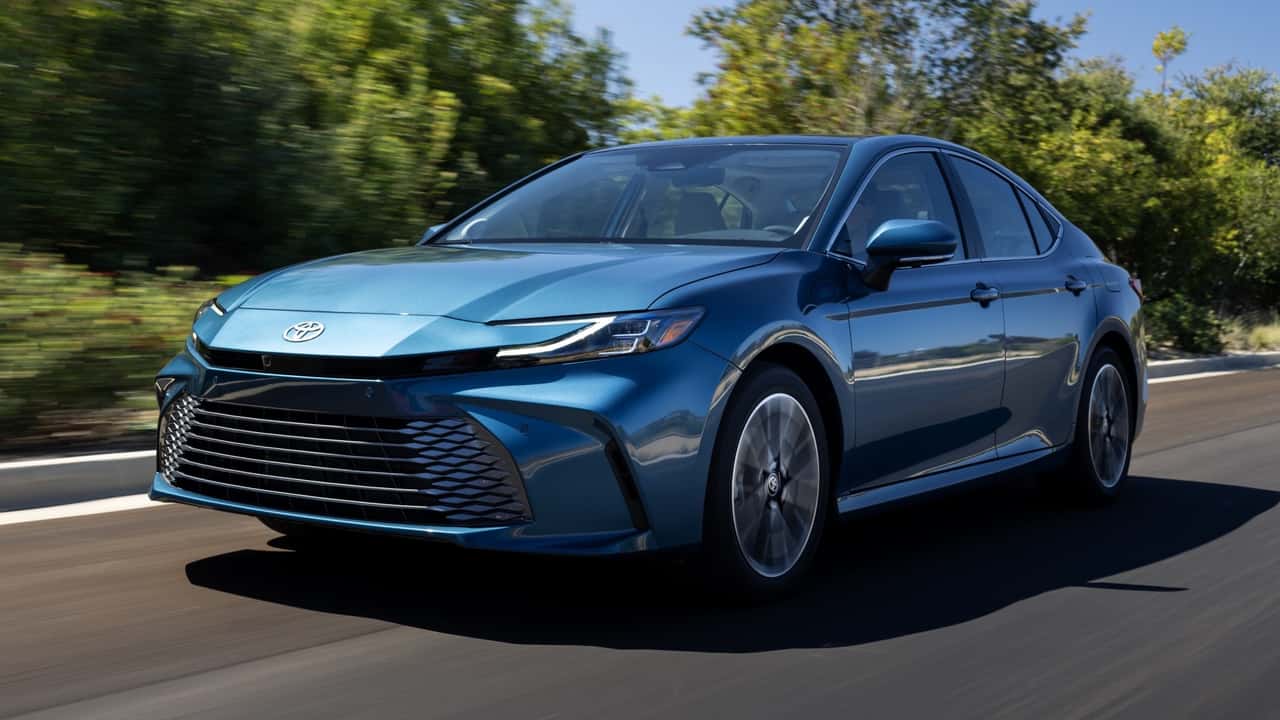 2025-toyota-camry-first-drive-review