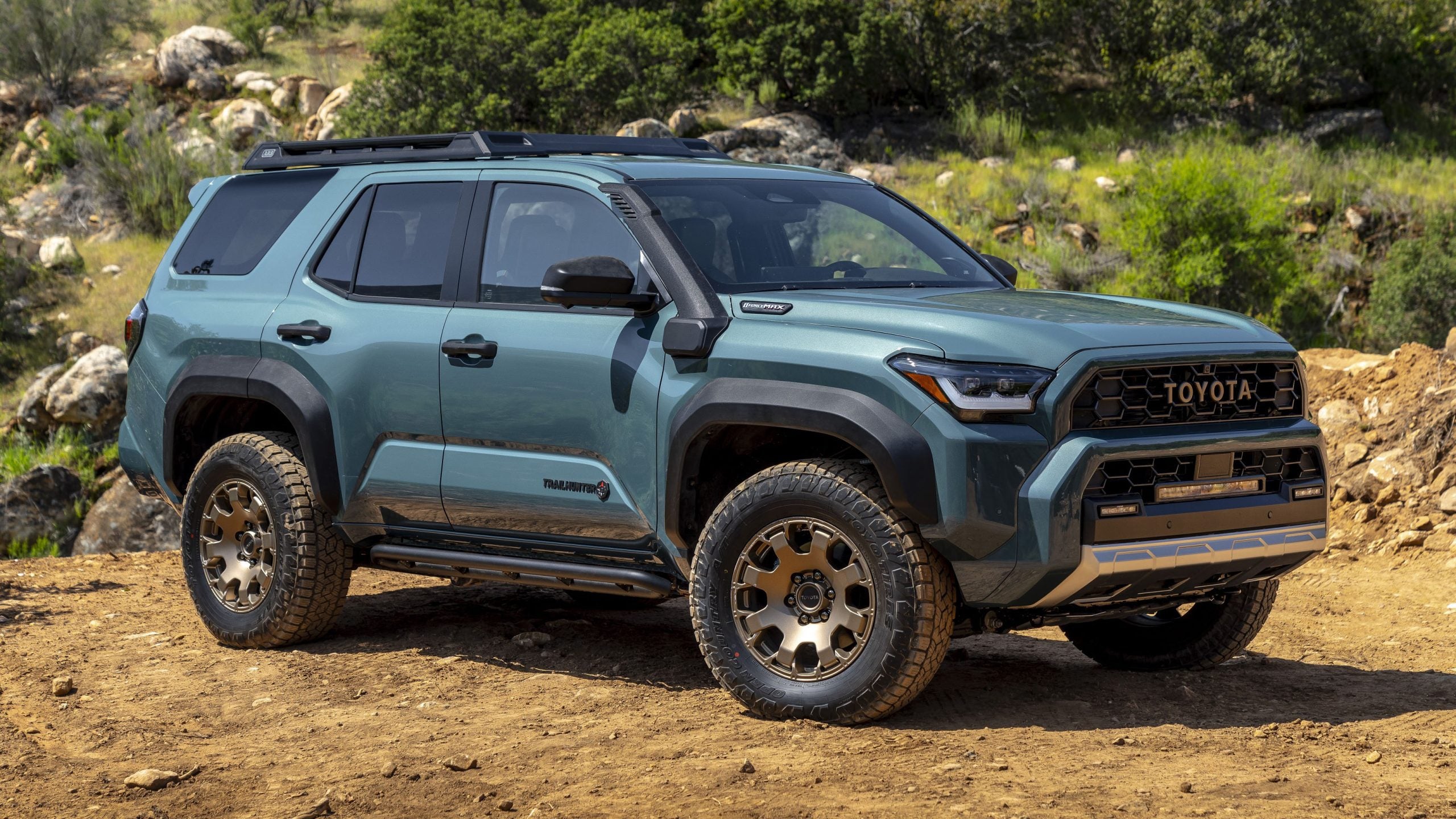 2025_Toyota_4Runner_Trailhunter_Everest_03
