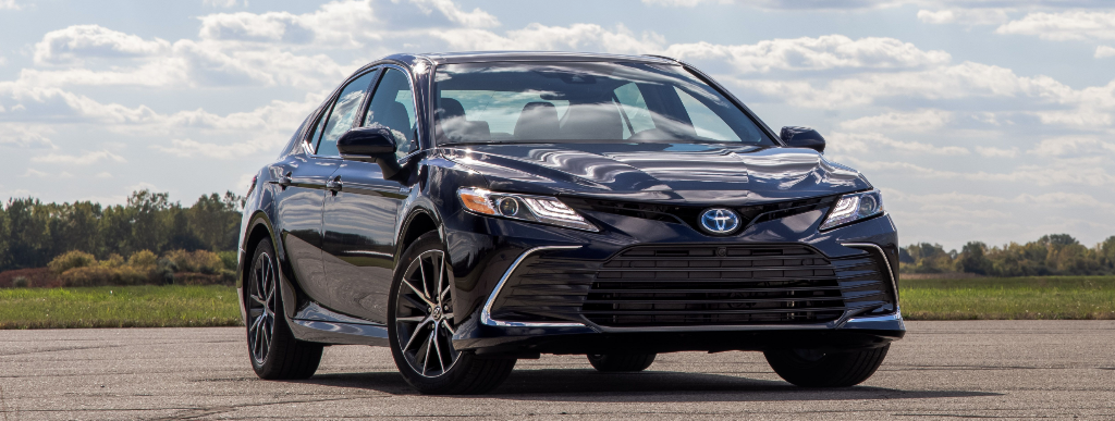 2021-toyota-camry-hybrid-xle-mmp-1-1603215410Copy