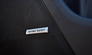Harman Kardon® Premium Audio