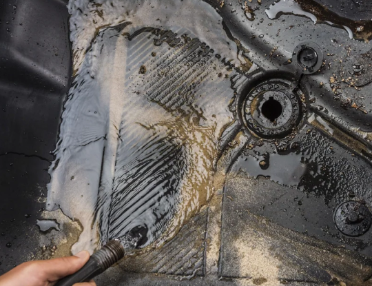 Rubberized Floor Mats with Drain Plugs