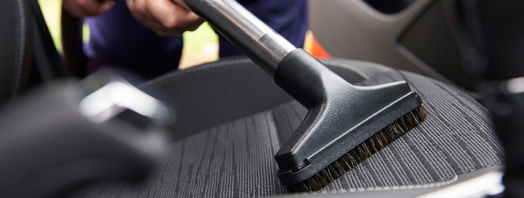 clean-car-vacuum-today-170814-tease-1275414copy