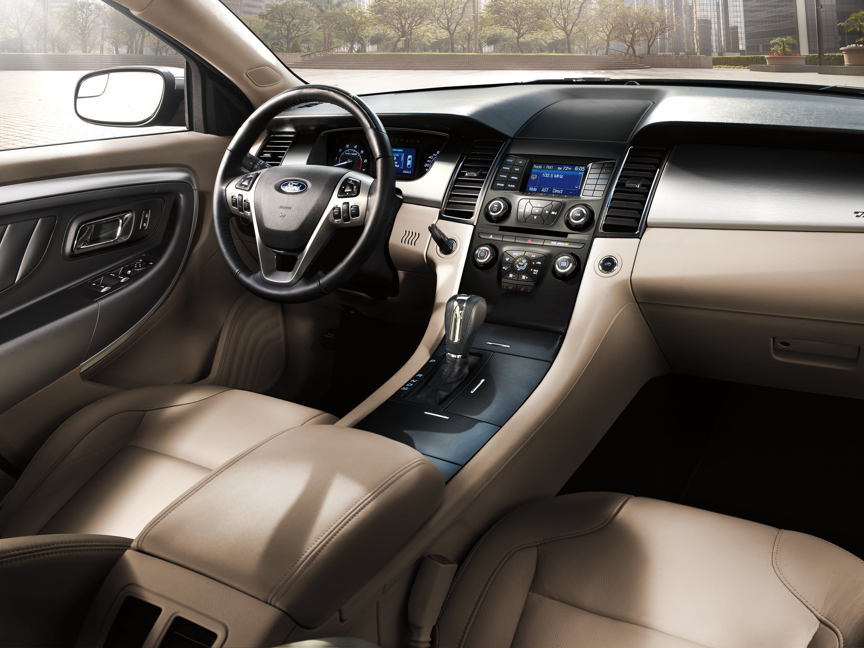Ford Taurus Interior