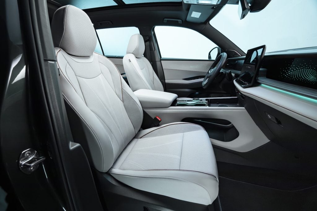2027 VW Atlas Front Seats