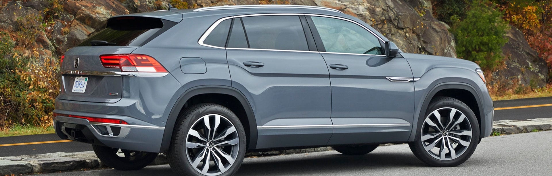 2023-Volkswagen-Atlas-Cross-Sport