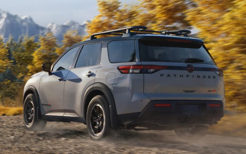 Which SUV Tows and Assists Better for Families Comparing Pathfinder and Pilot around Hays, KS?