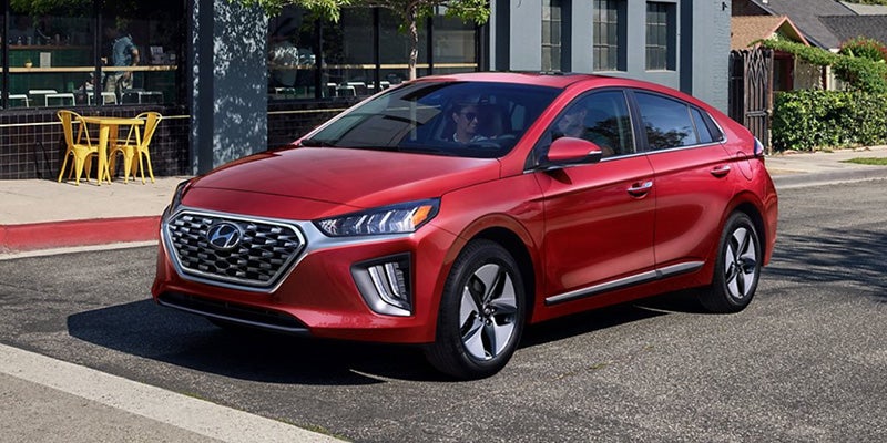 2022-hyundai-ioniq-hybrid_landing-7