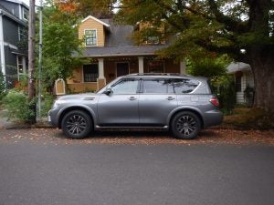 Nissan Armada V8