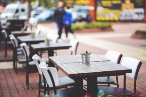 outside restaurant tables
