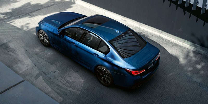 2021 BMW 5 Series technology