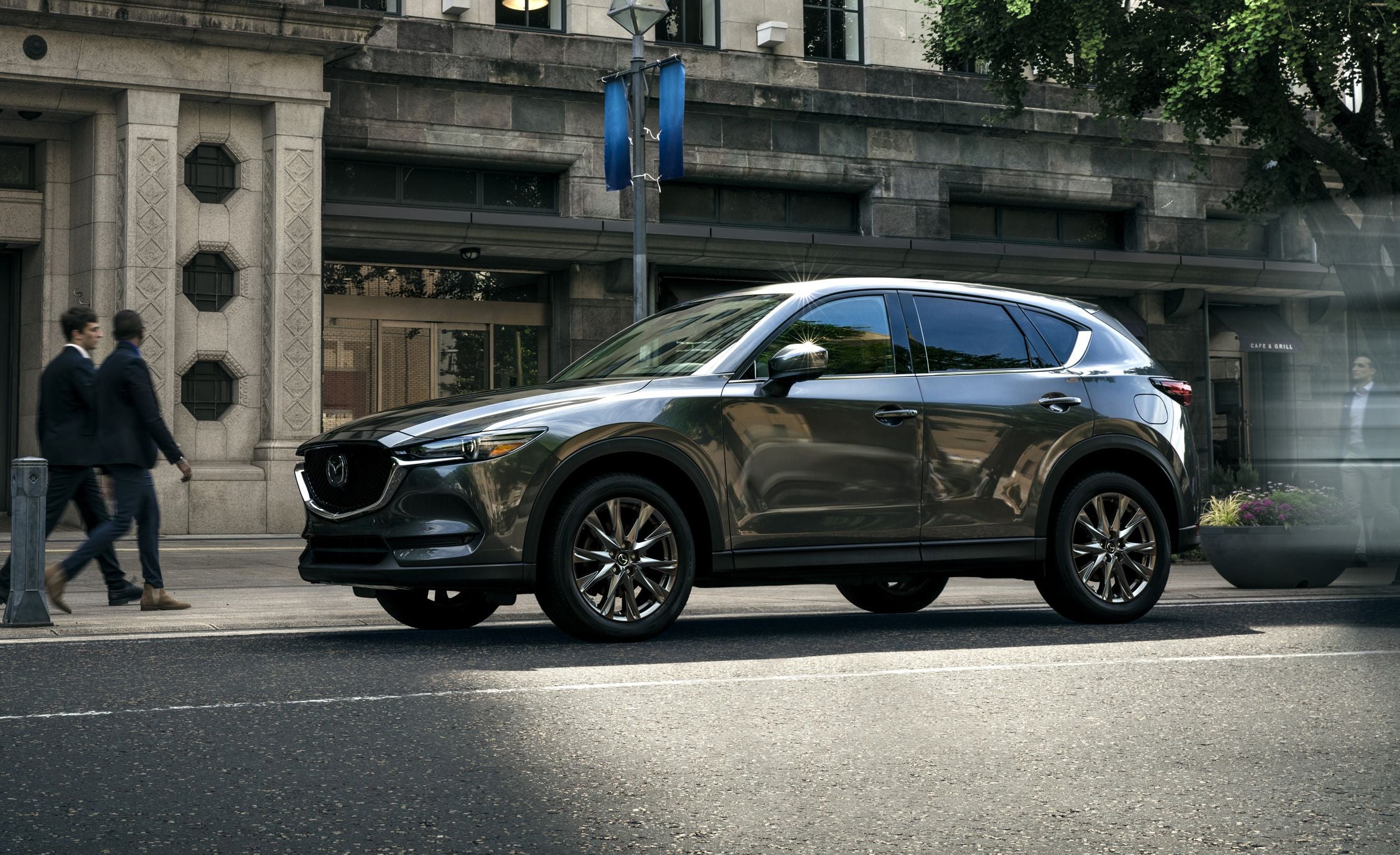 2019-mazda-cx-5-signature-99leadgallery-1541804072