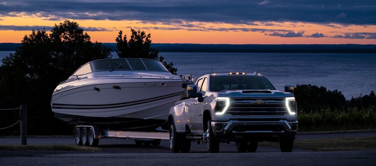 24_silverado_hd_high_country_towing High Country Towing