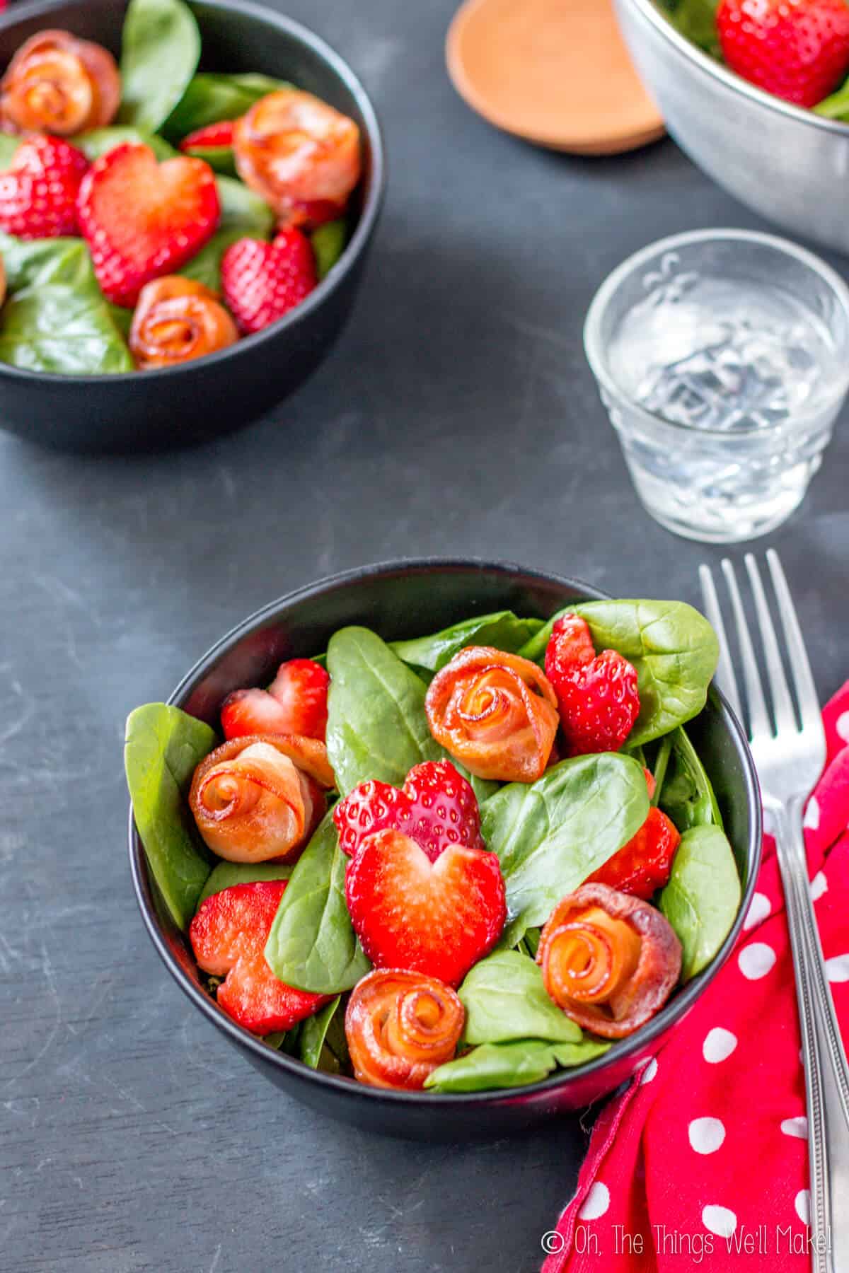 122-how-to-make-bacon-roses-and-strawberry-hearts-valentines-day-salad-3-1