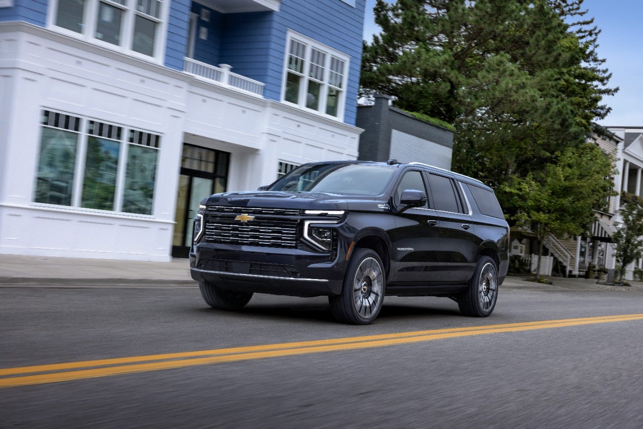 2026-chevrolet-suburban-high-country-001