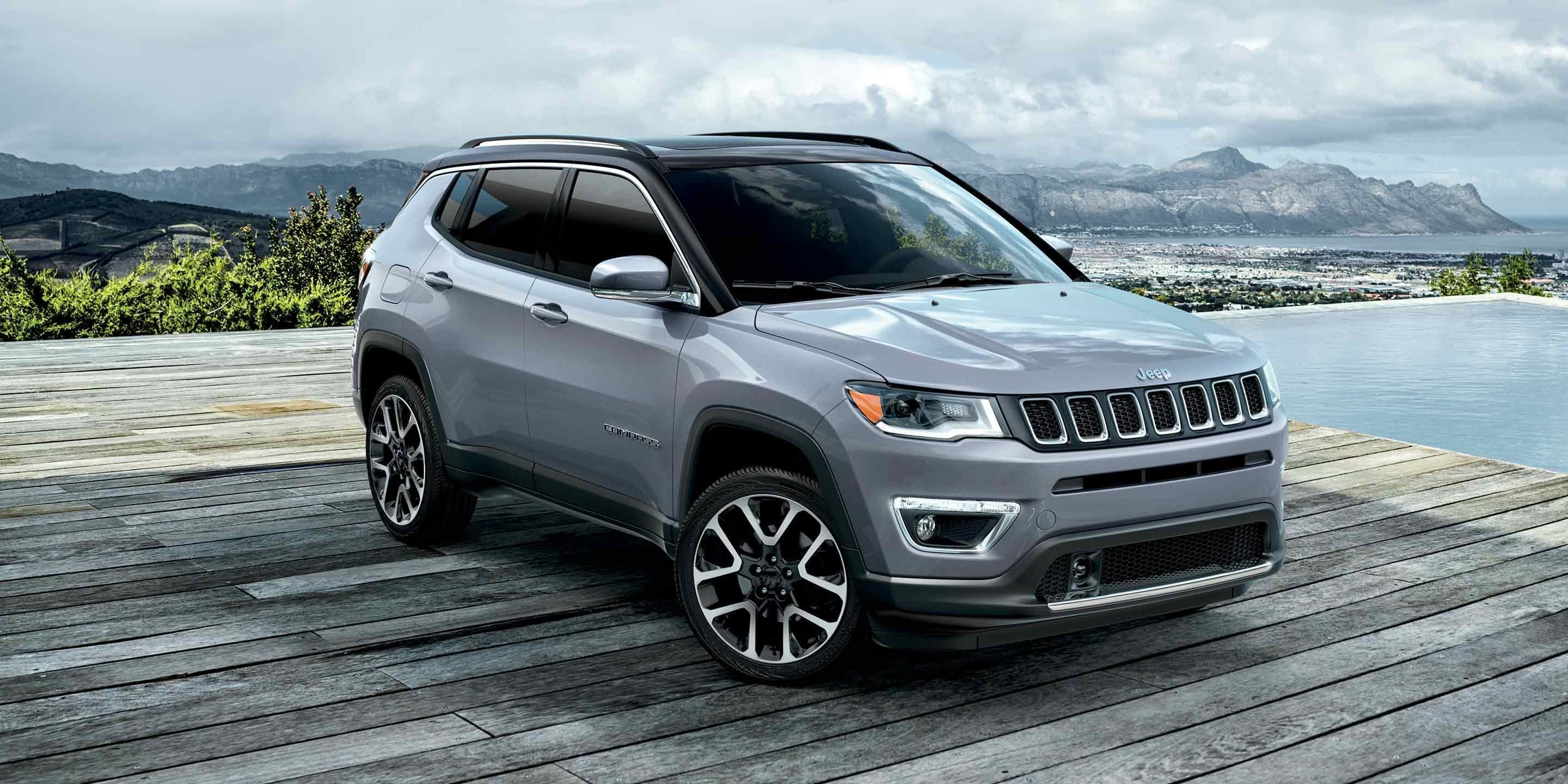 2019-Jeep-Compass-Gallery-Exterior-Laltitude-Grey-Front-Dock.jpg.image.2880