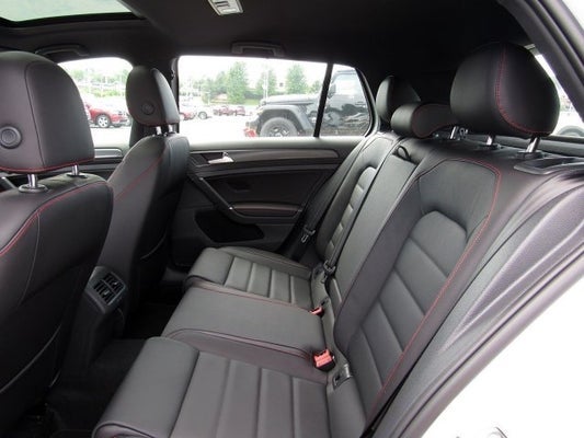 volkswagen golf GTI SE interior
