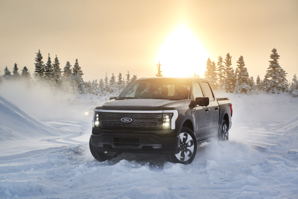 2022 Ford F-150 Lightning_Winter_Testing_driver_1_4_converted