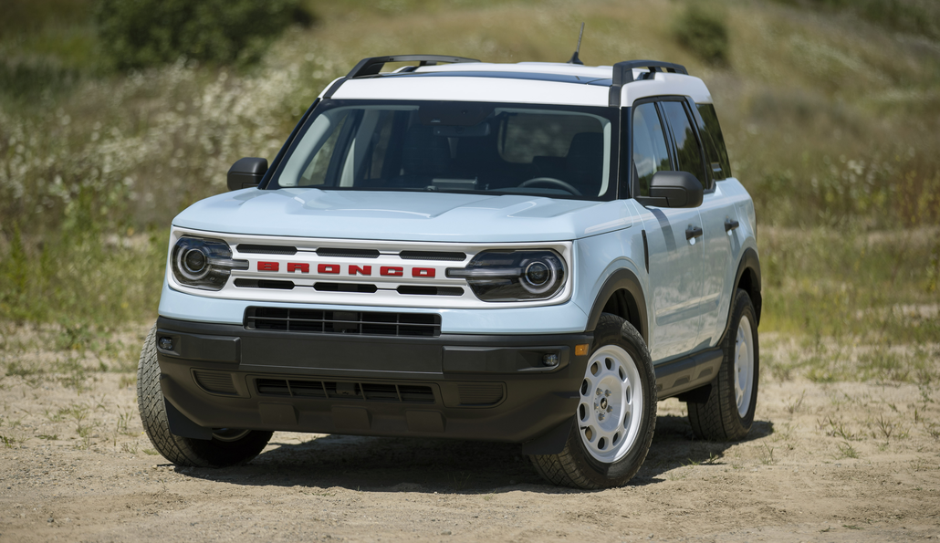 2023 Bronco Sport Heritage Edition_Robin's Egg Blue_01_converted