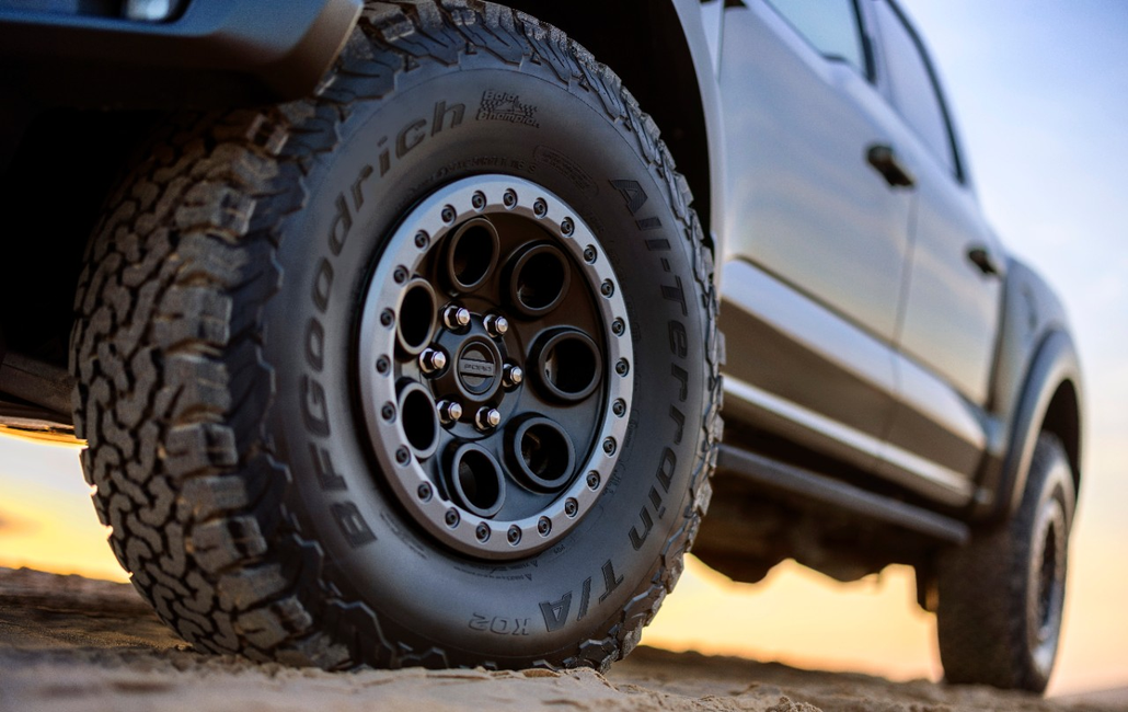 2024 Ford F-150 Raptor_15_converted