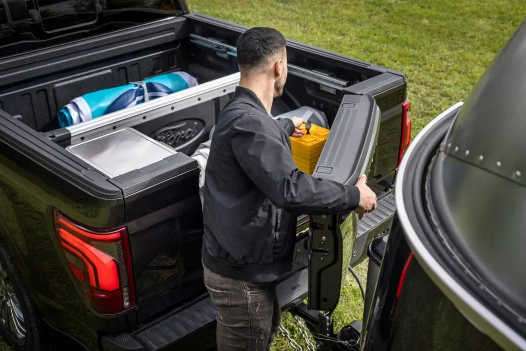 Ford F-150 Pro Access Tailgate Side Door