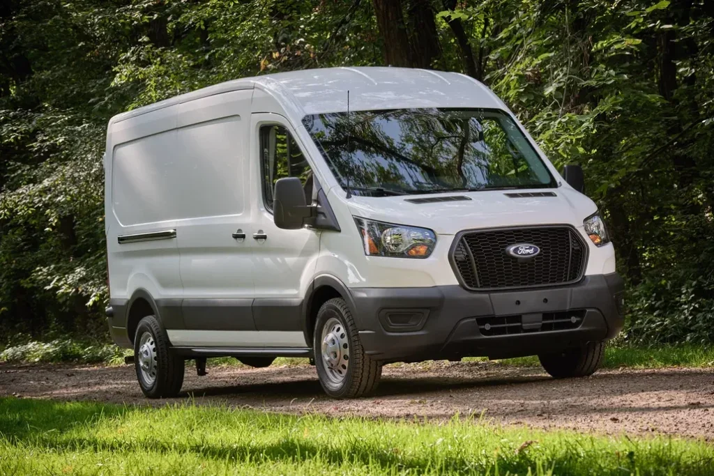 Ford Transit Parked Front 3/4 View on a Dirt Road