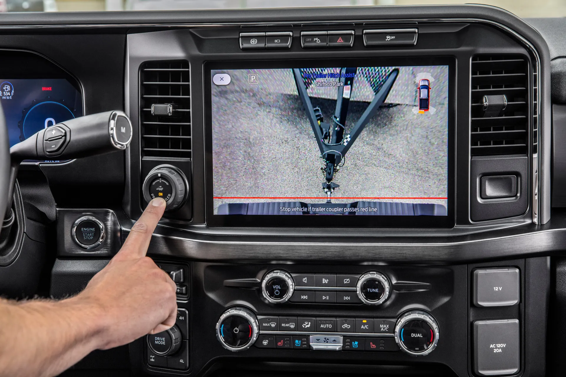 2023 ford super duty_pro trailer hitch assist_02_full-view-web