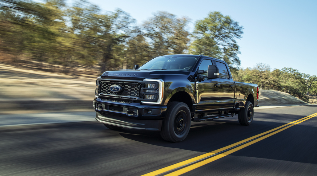 2023 Ford Super Duty F-250 XL STX Appearance Package_02_converted