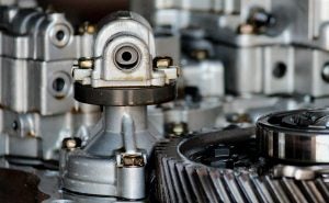 Vehicle engine and transmission