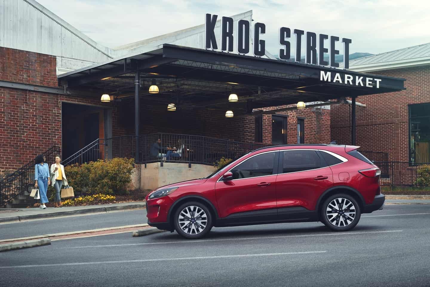 Research the 2020 Ford Escape near Clermont FL
