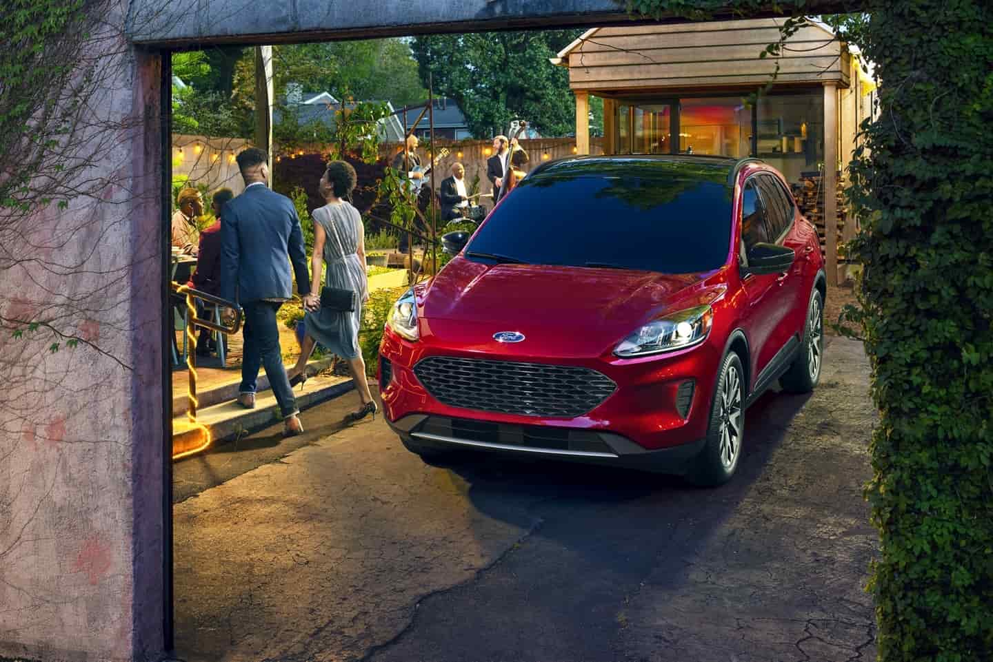 Buy a SUV Online 2020 Ford Escape Near Clermont FL