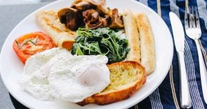 A delicious plate of breakfast food.