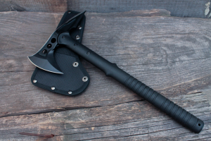 black ax for ax throwing
