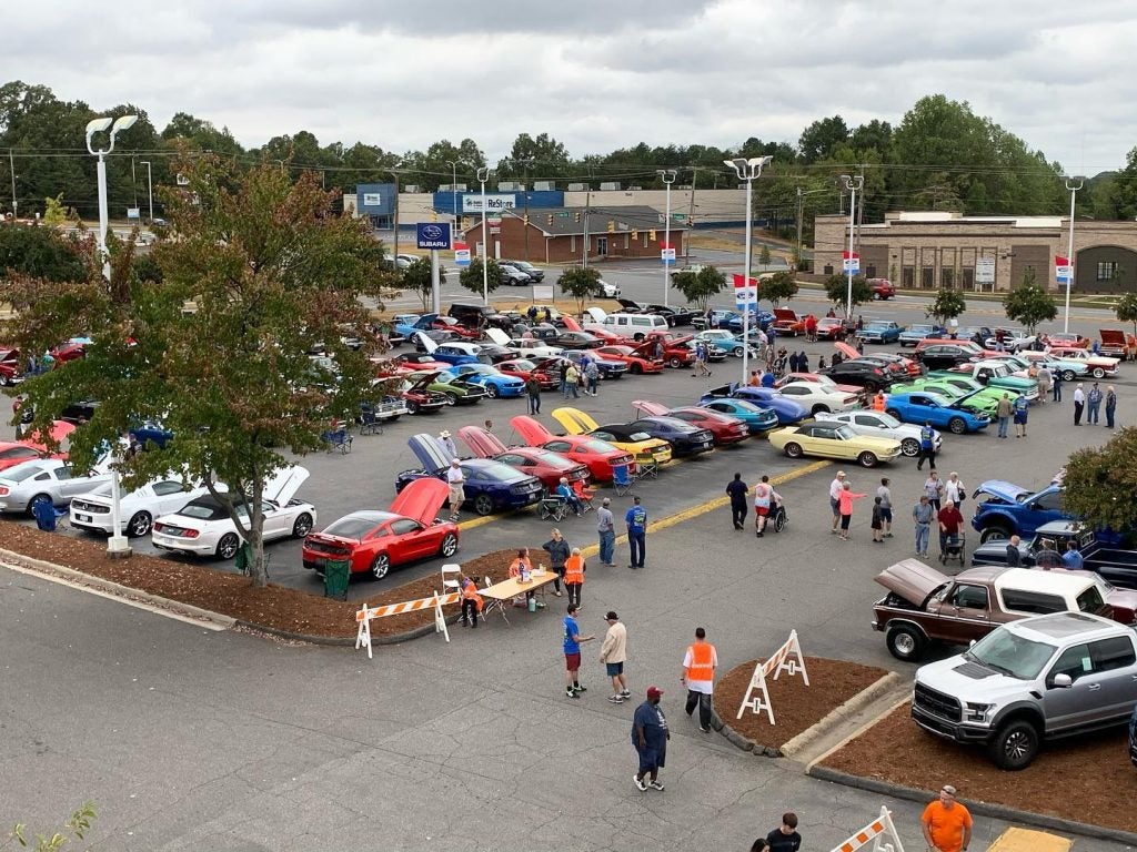 Custom Car Cruise In at Tindol Ford in Gastonia