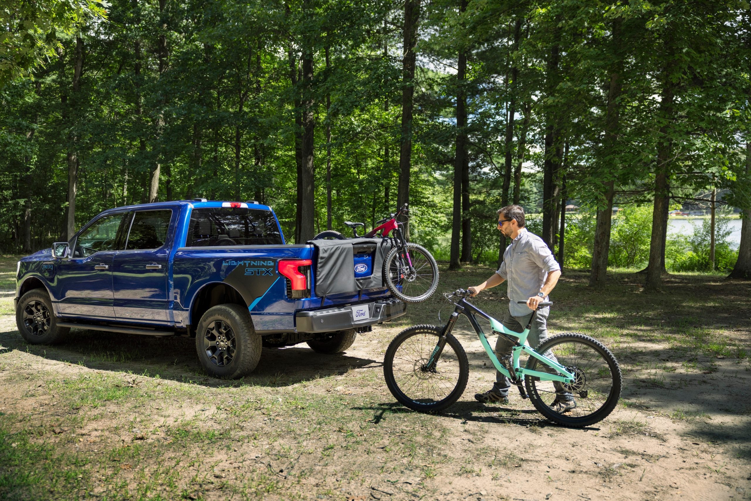 2026 F-150 Lightning STX_13