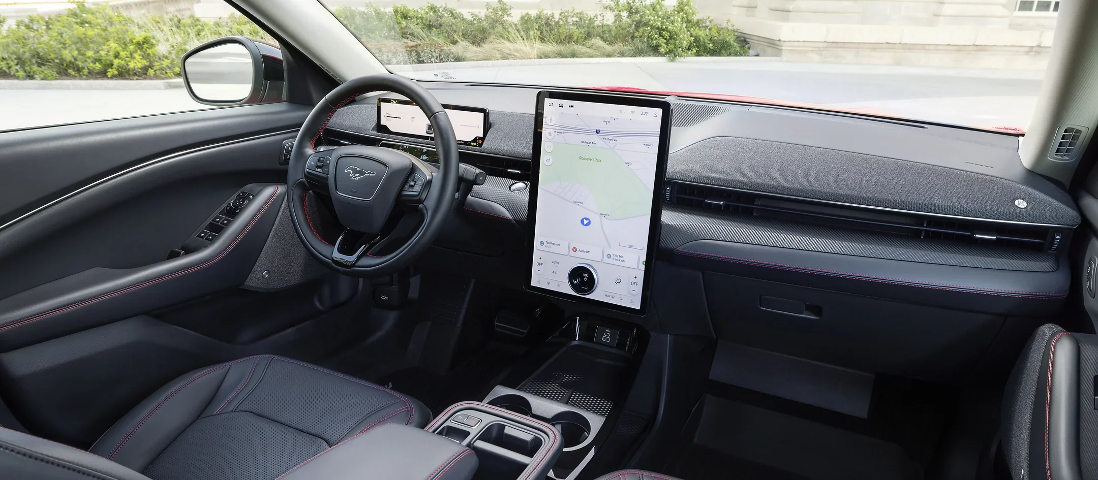 2025 Ford Mustang Mach-E Technology