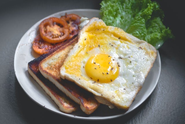 Breakfast 