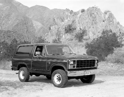 1980 Ford Bronco exterior front fasica and drivers side black and white photo