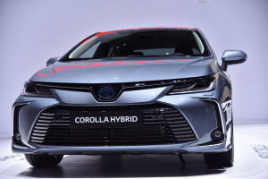 4_Reasons_to_Test-Drive_the_2021_Toyota_Corolla_Hybrid_Cloninger_Toyota_Salisbury_NC