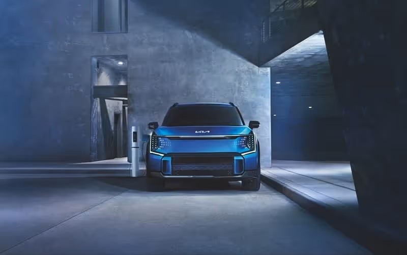 New Kia K4 model outside dealership near McMurray